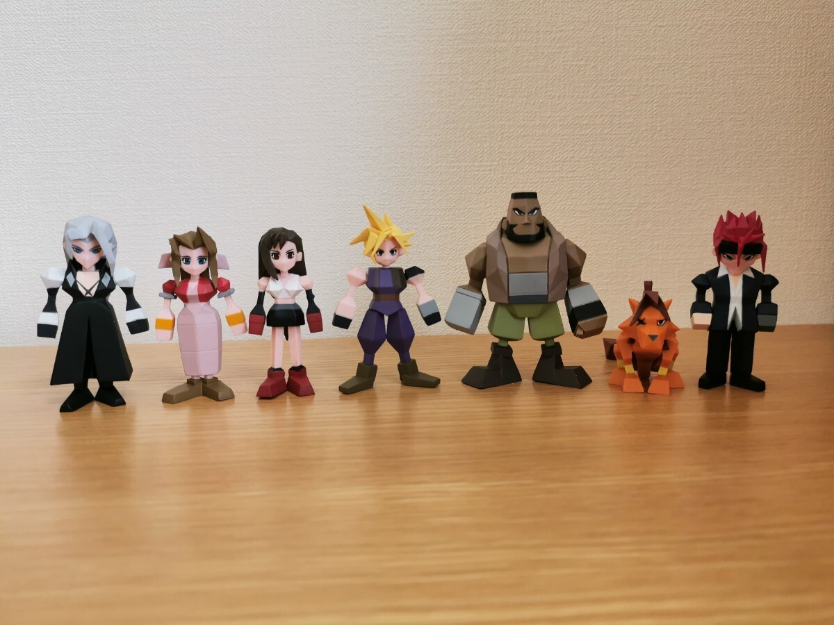 thumbnail image 2 of Final Fantasy VII Polygon Figure Set Of 7 (Kuji Remake Square Enix) - NEW From Japan 2 of 6