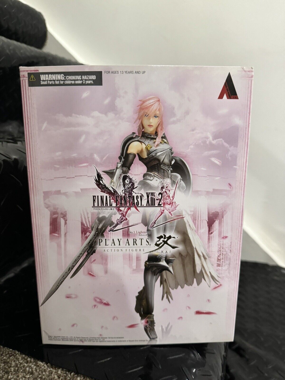 Play Arts Kai Final Fantasy XIII-2 Lightning Action Figure SquareEnix Anime 13-2