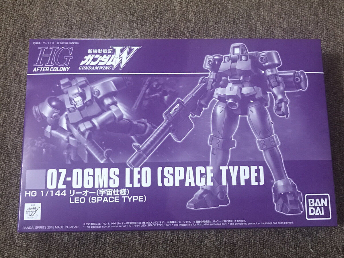 Space Type P-BANDAI Premium HG 1/144 Leo Plastic Model Kit Gundam Wing EW 