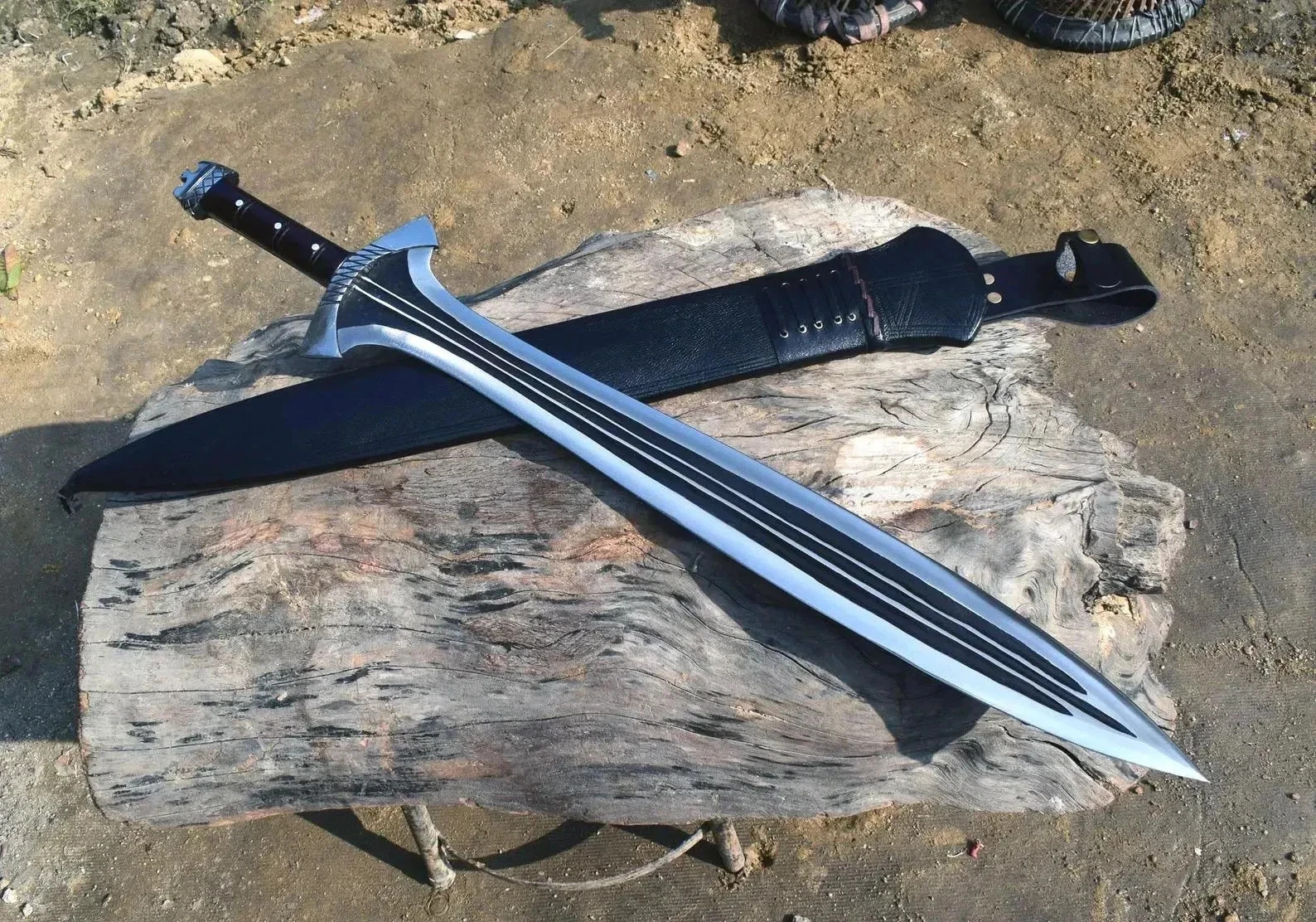 Handmade High Carbon Steel Medieval Warrior Functional Battle Ready Sword