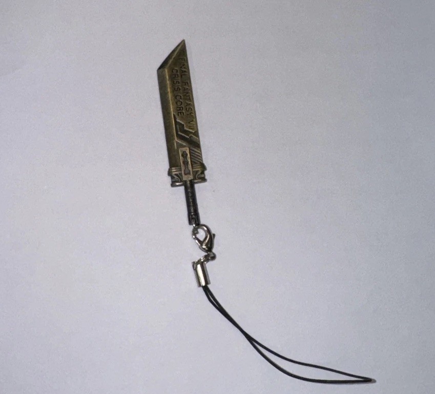 Final Fantasy Vll Crisis Core Sword Phone Strap ( 3 for $12) Final Fantasy Vll Crisis Core Sword Phone Strap ( 3 for $12)