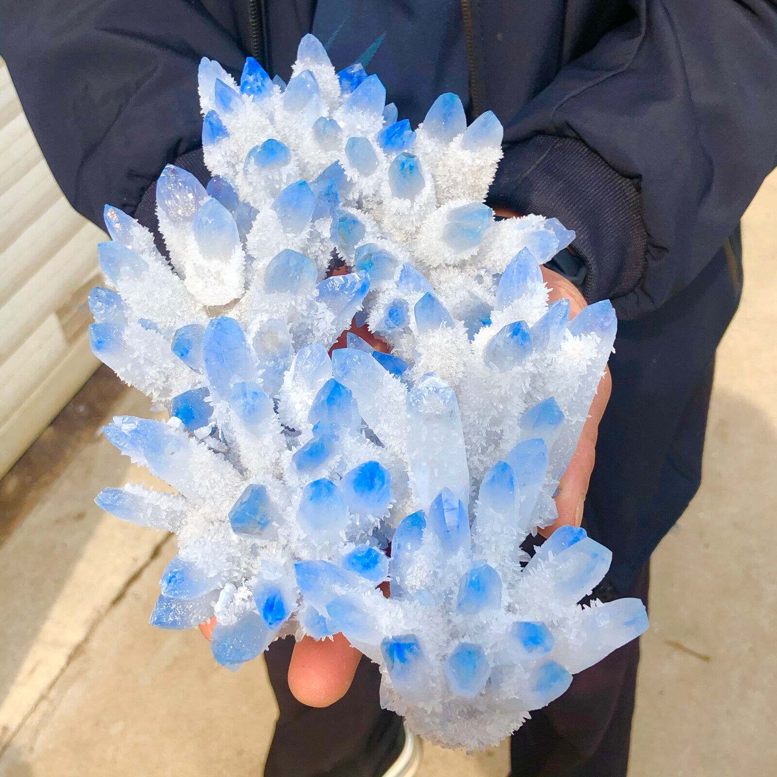 3.7LBNewly discovered blue phantom quartzcrystal cluster mineral specimen healin