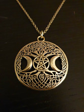 Wicca & Paganism Triple Moon Pentacle Celtic Knotwork Round Pendant Necklace picture
