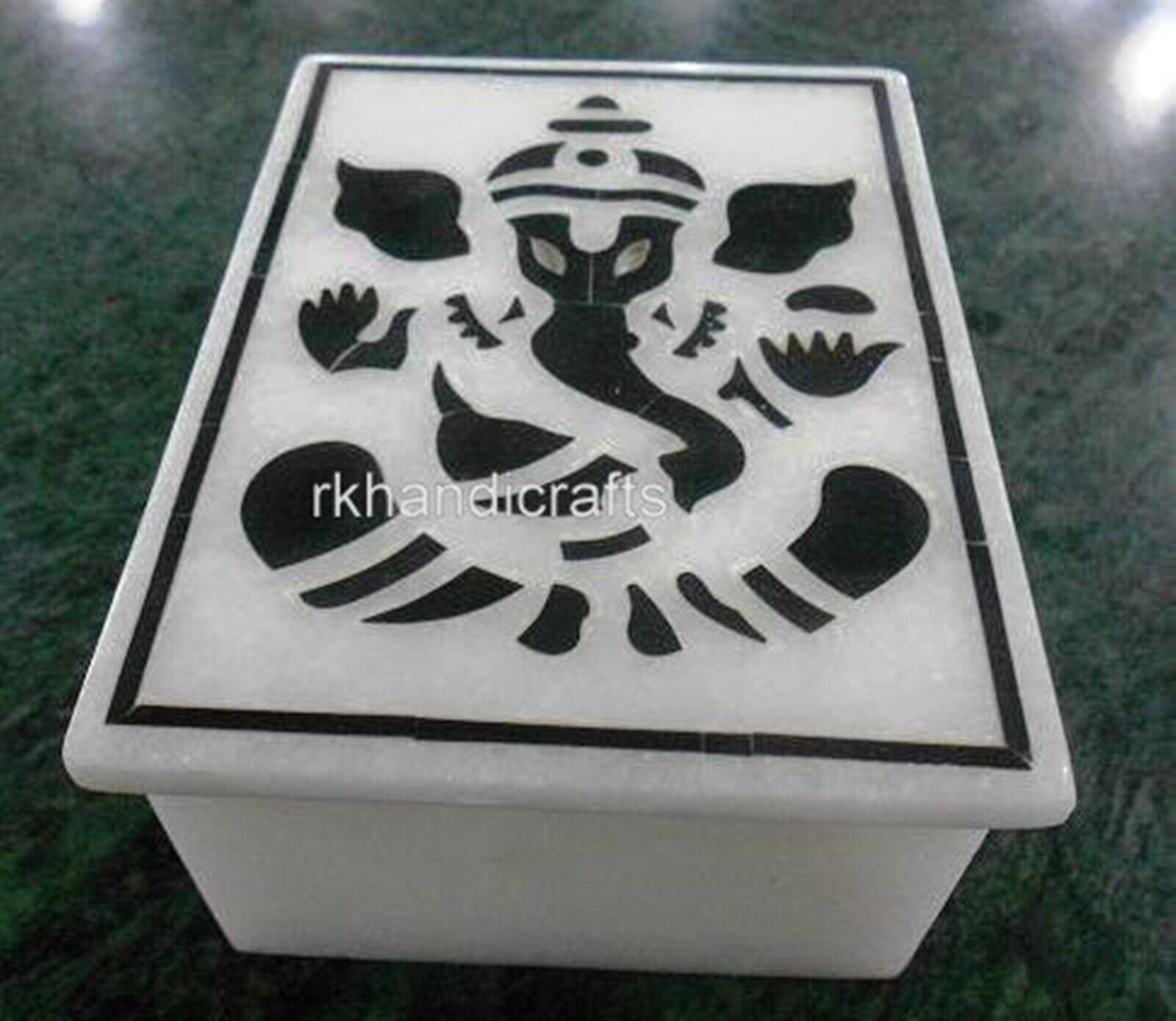 Temple Accessories Box Lord Ganesha Pattern Inlay Work White Marble Jewelry Box
