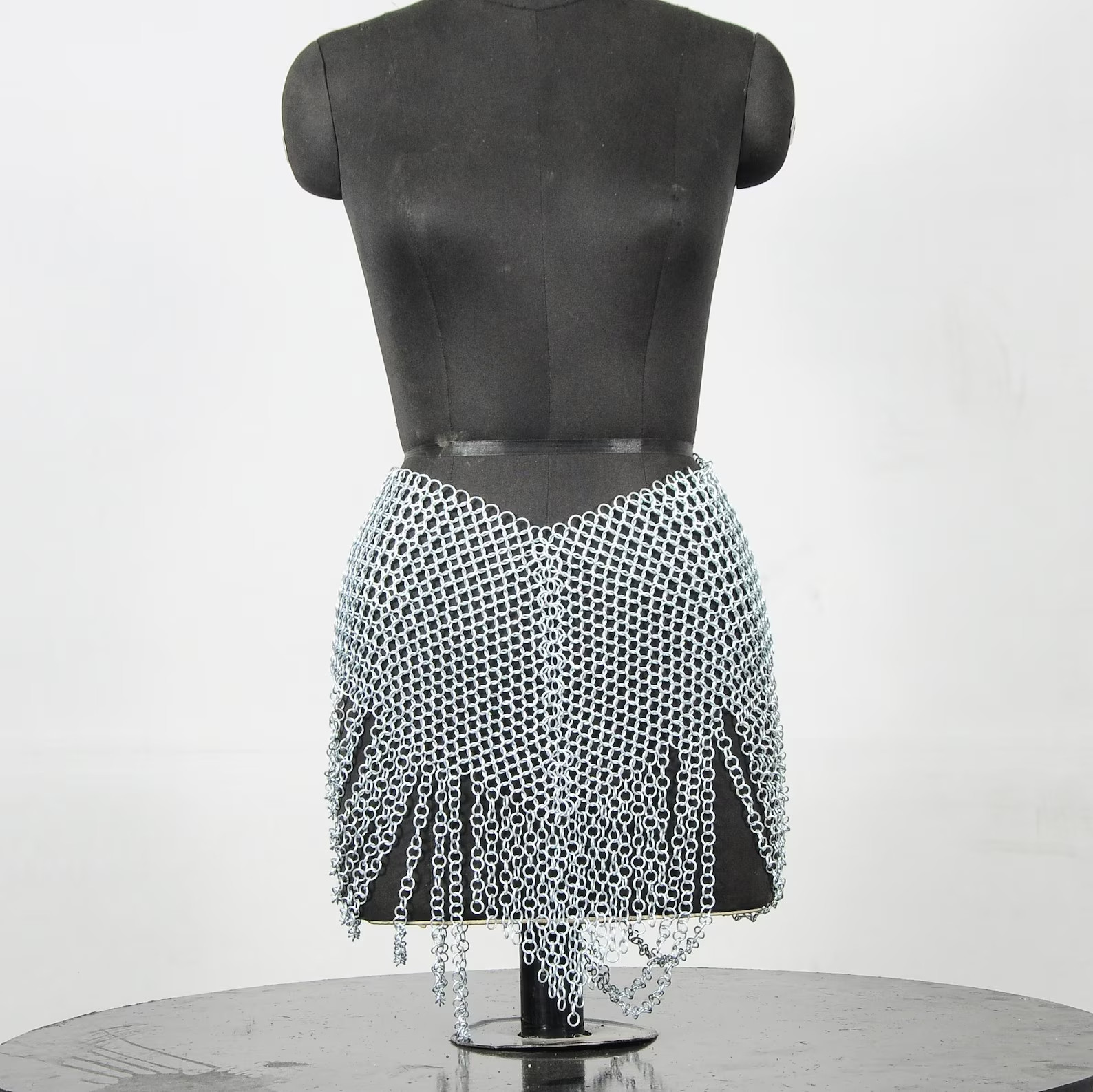 Female Viking Chainmail Battle Skirt, Medieval Warrior Costume, LARP Ringmail Female Viking Chainmail Battle Skirt, Medieval Warrior Costume, LARP Ringmail