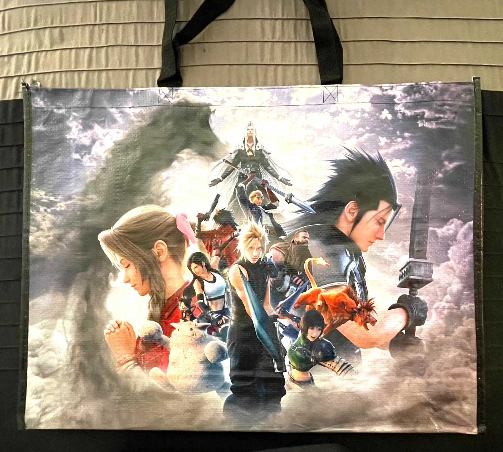 NYCC 2026~EXCLUSIVE LARGE FINAL FANTASY VII REVELATION SQUARE ENIX PROMO BAG NEW NYCC 2026~EXCLUSIVE LARGE FINAL FANTASY VII REVELATION SQUARE ENIX PROMO BAG NEW