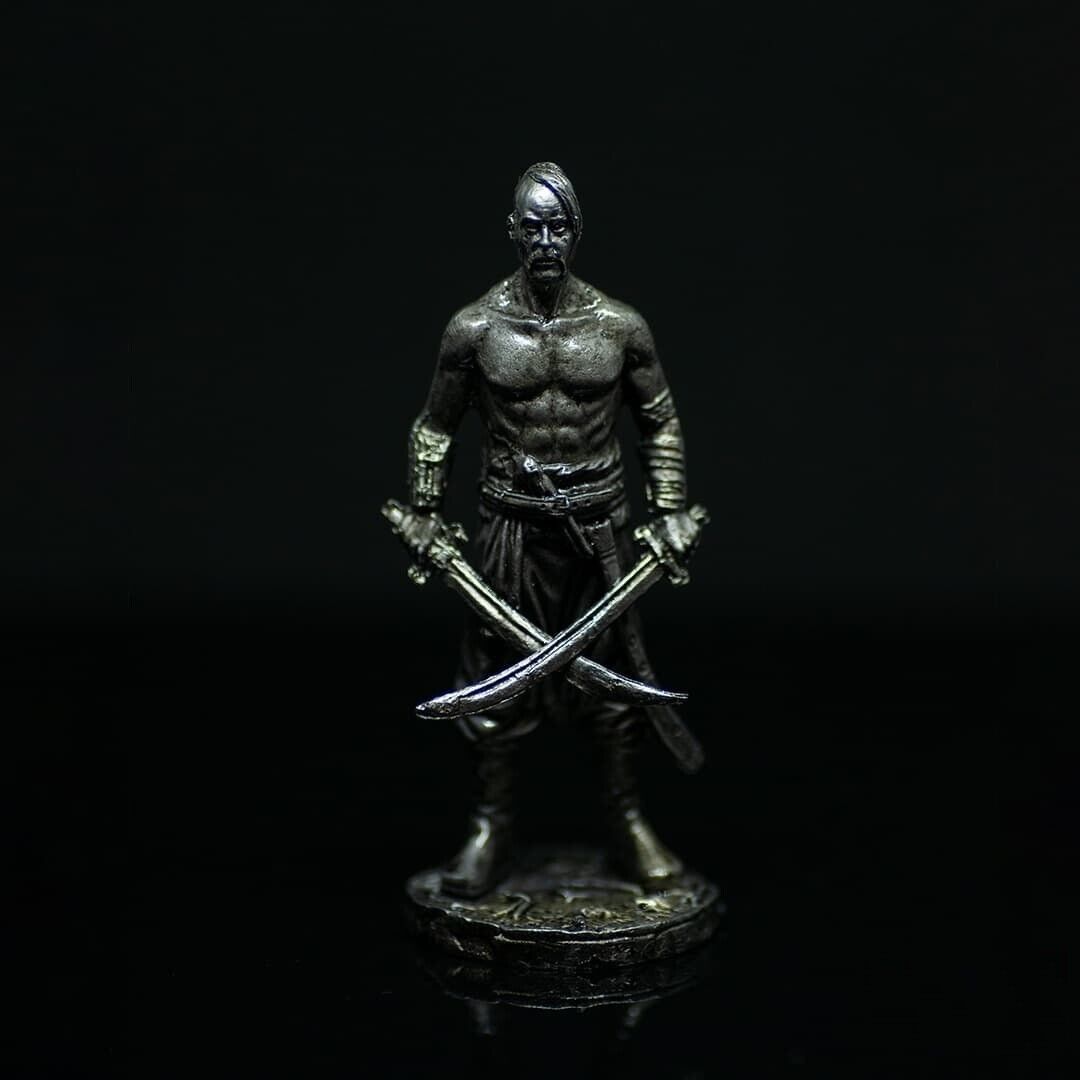 Tin Toy Soldier Ukrainian Zaporozhye Cossack Warrior Miniature Statue UnPainted